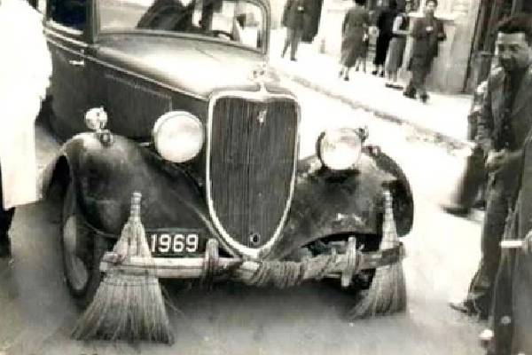 மிகப்பெரிய பழிவாங்கல்.., ரோல்ஸ் ராய்ஸ் காரை குப்பை தொட்டிகளாக மாற்றிய இந்திய மன்னர்